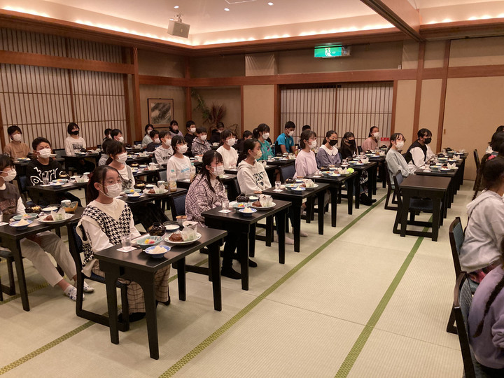 C9c1e5fc68e8470c99ca2433357c1d98