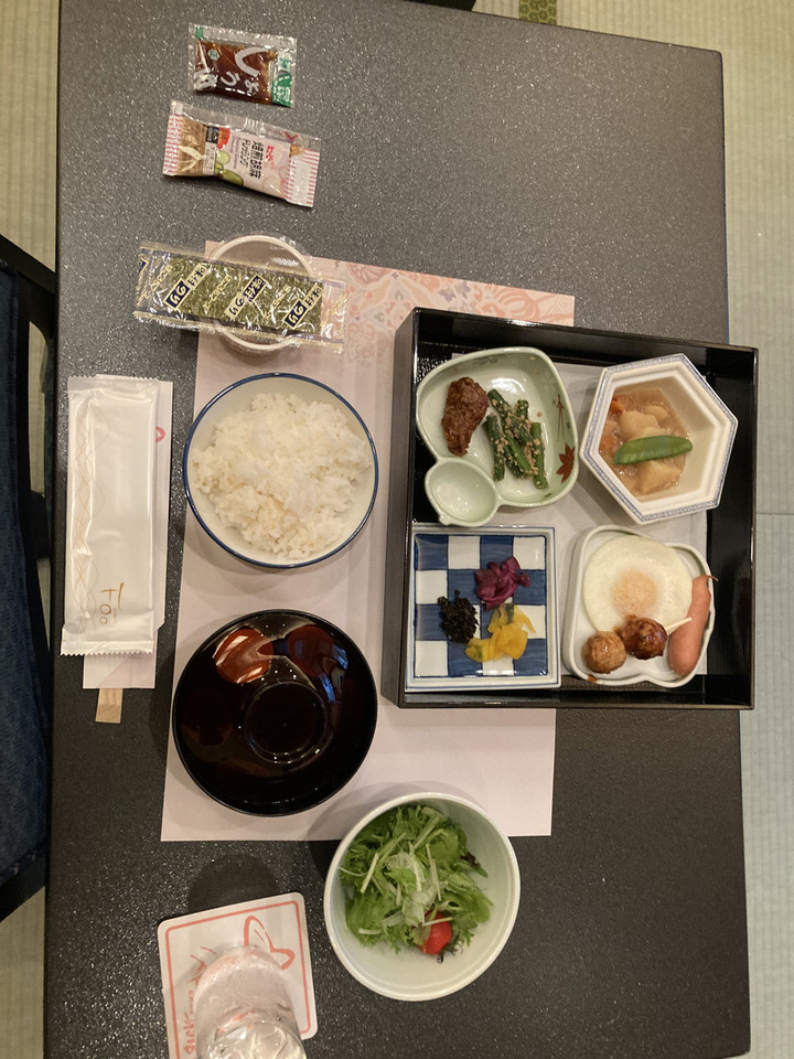 9bf26cad1c8c4d0c8aebacaa9d3144dc